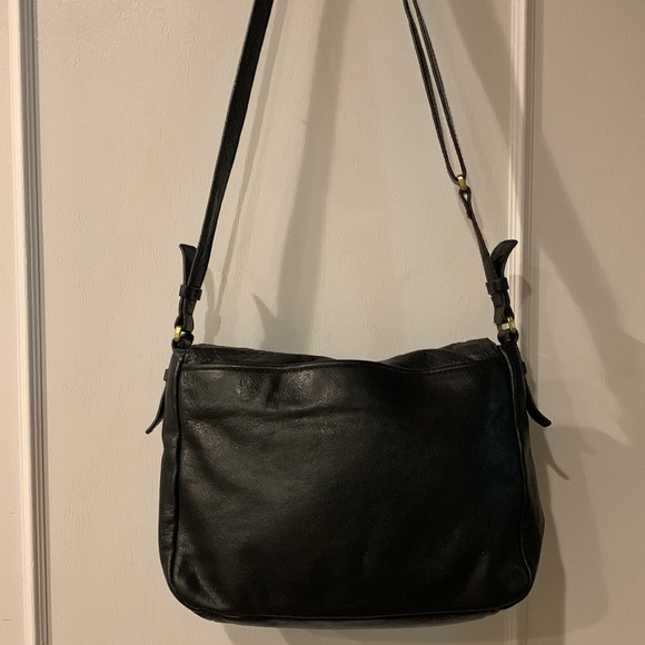 Fossil Black Pebbled Distressed leather Crossbody Messenger Suede Flap front Bag - Picture 7 of 16